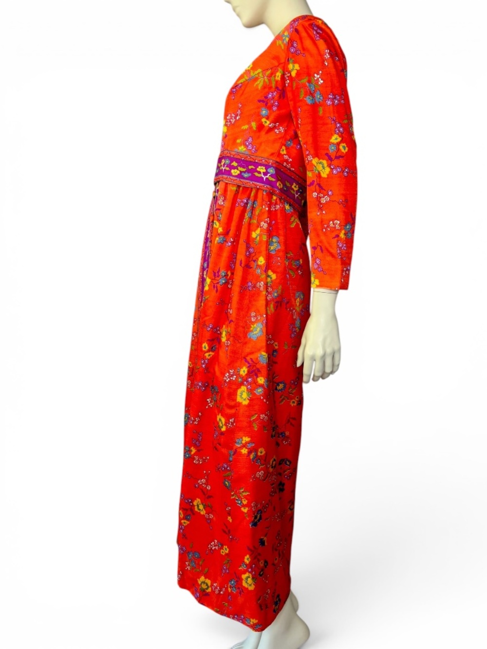 1970s‎ Floral Bohemian Asian Motif Maxi Dress with Contrast Panel & Waist Detail - Picture 3 of 7